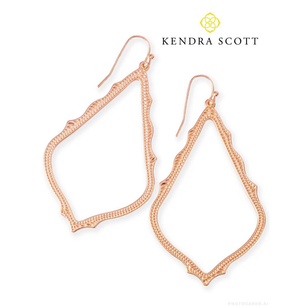 NWOT Kendra Scott Sophee Drop Earrings in Rose Gold